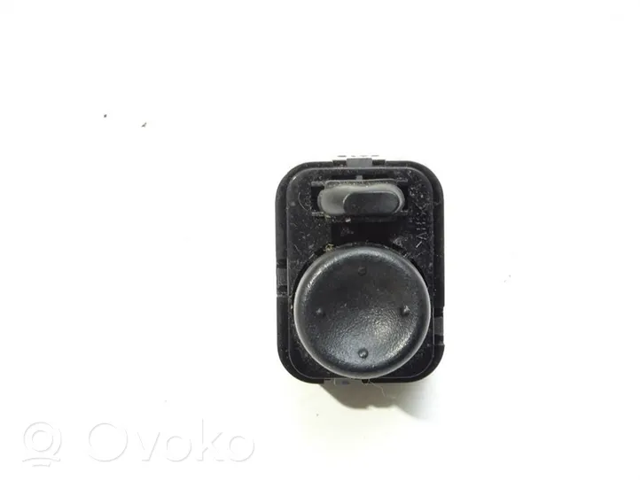 Chevrolet Spark Wing mirror switch 