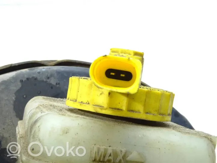 Volkswagen Bora Brake booster 1J1614105J