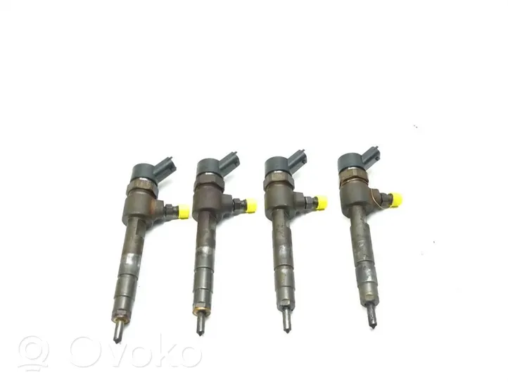 Alfa Romeo 147 Injektoren Einspritzdüsen Satz Set 0445110119