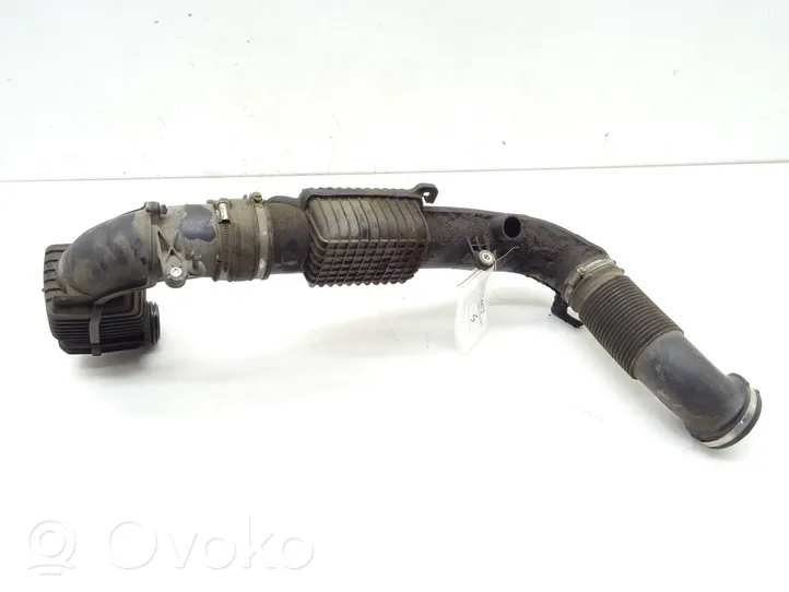 Volvo V70 Air intake hose/pipe 31319691