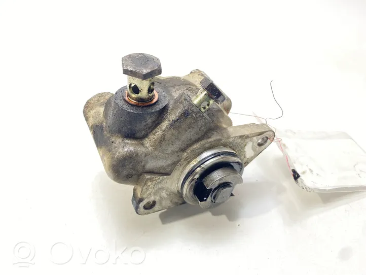 Renault Master II Power steering pump 7700300535D