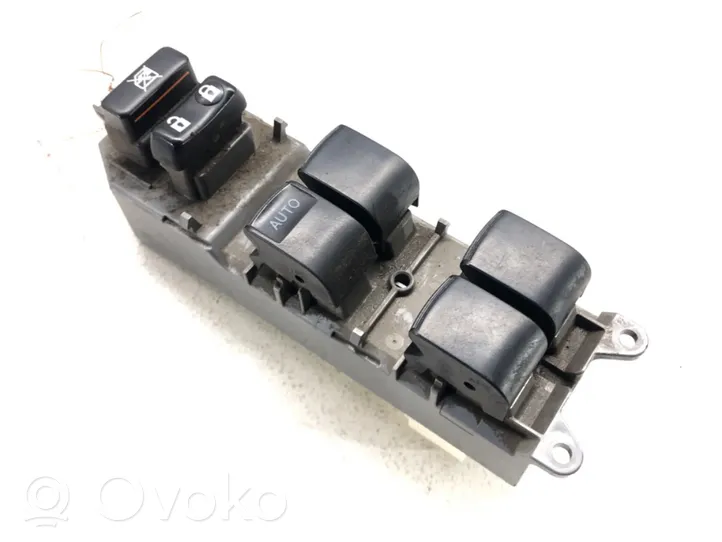 Toyota Auris 150 Electric window control switch 