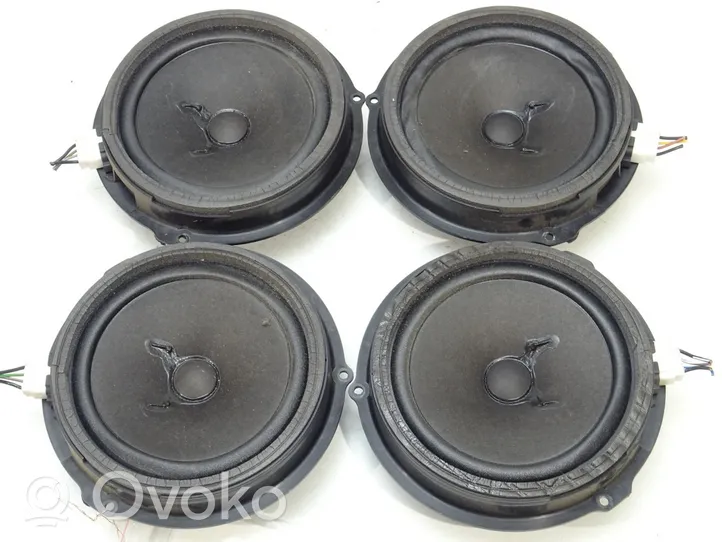 Ford Mondeo MK IV Kit sistema audio 