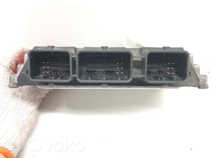 Citroen Xsara Picasso Unité de commande, module ECU de moteur 0281011392