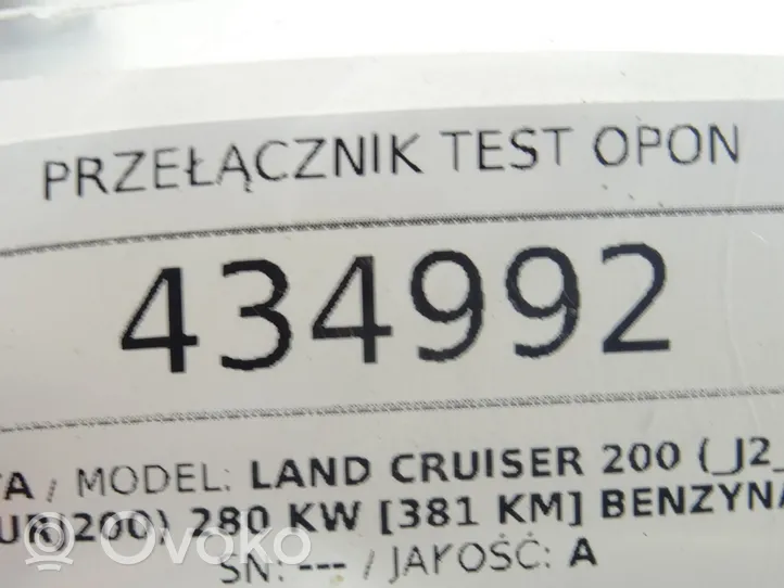 Toyota Highlander XU40 Inne przełączniki i przyciski 15A257