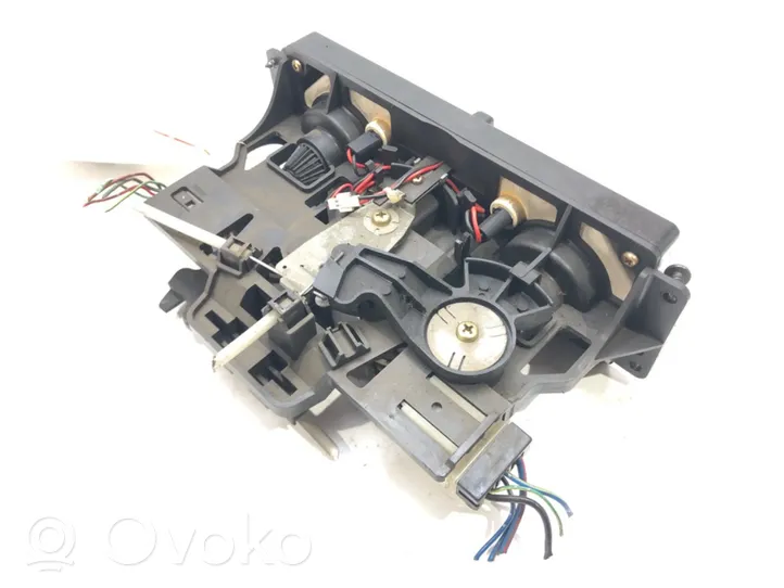 Opel Monterey Interrupteur ventilateur 
