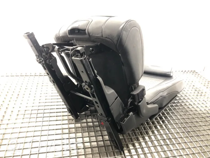 Citroen C4 Grand Picasso Rear seat 