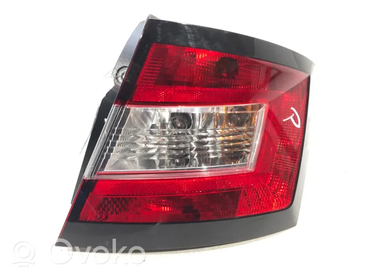 Skoda Fabia Mk3 (NJ) Rear/tail lights 6V6945096