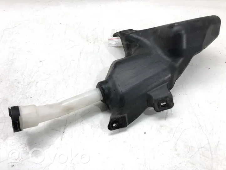 Opel Astra J Windshield washer fluid reservoir/tank 13260579