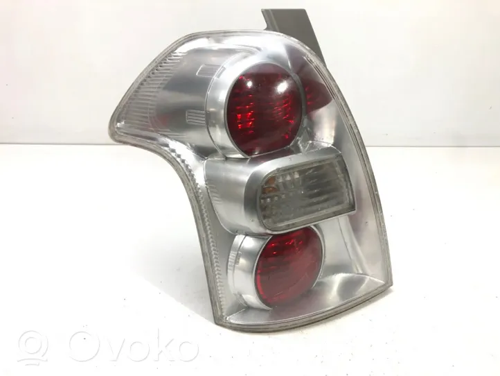 Toyota Corolla E120 E130 Lampa tylna 