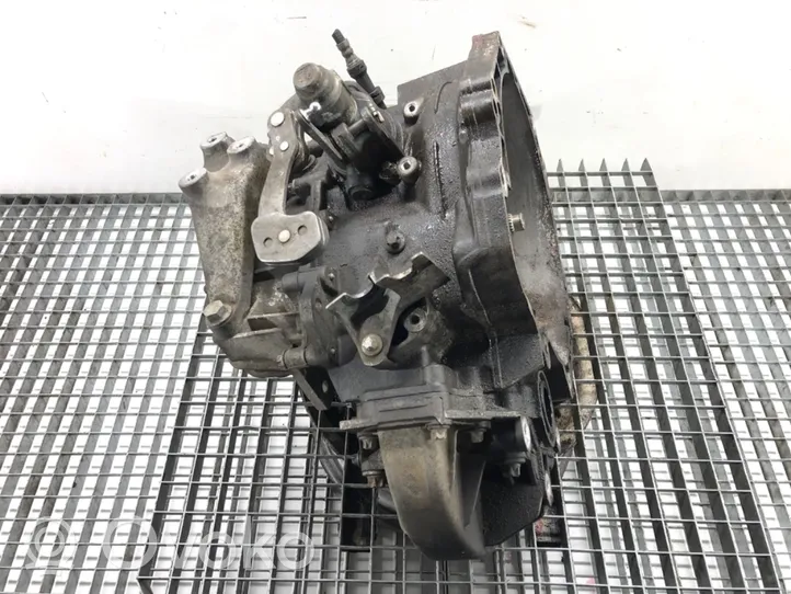 Opel Astra J Manual 5 speed gearbox 55493203