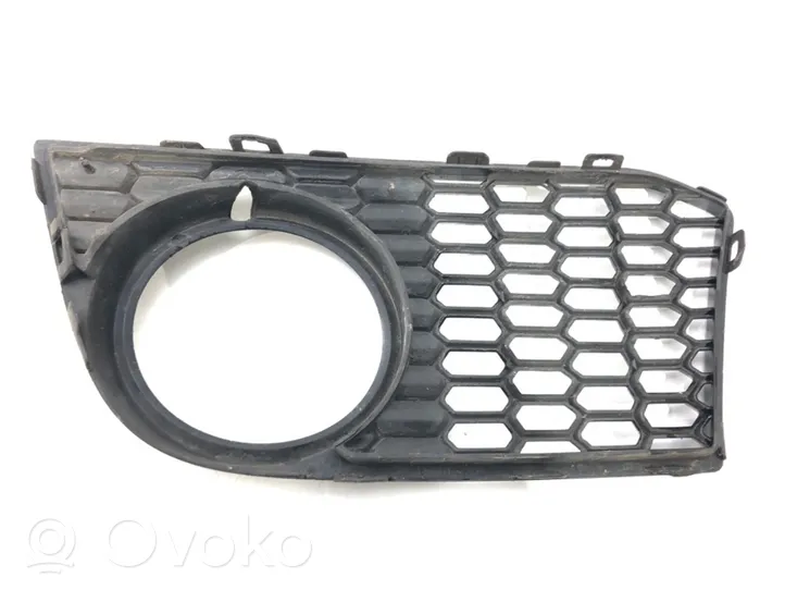 BMW 5 F10 F11 Grille inférieure de pare-chocs avant 7906198