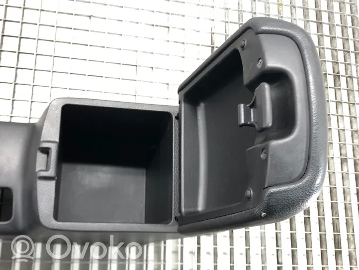 Nissan X-Trail T31 Armrest 