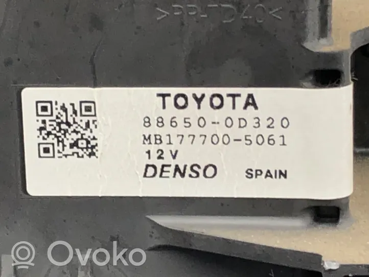 Toyota Yaris Radiateur soufflant de chauffage 87050-0D250