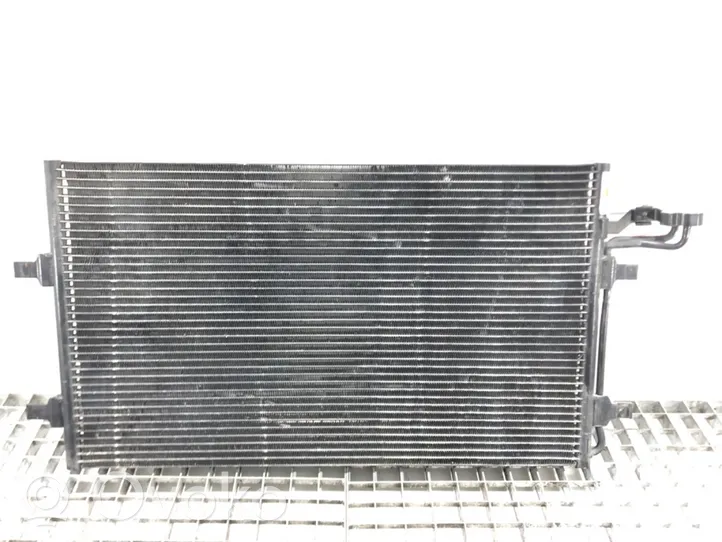 Volvo V50 Dzesēšanas šķidruma radiators 