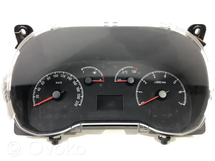 Opel Combo D Compteur de vitesse tableau de bord 52047538