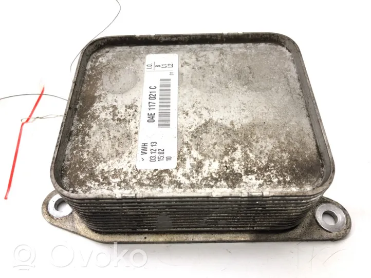 Volkswagen Golf VII Engine oil radiator 04E117021C