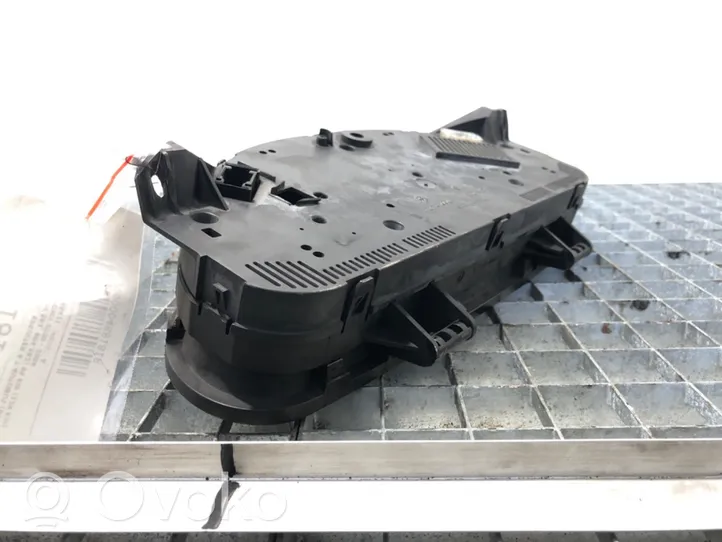 Mercedes-Benz Sprinter W901 W902 W903 W904 Tachimetro (quadro strumenti) 0014466421