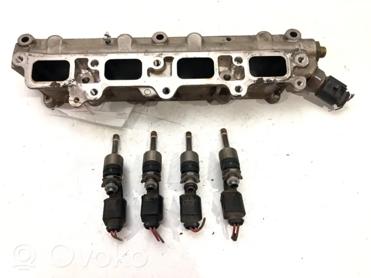 Volkswagen Golf VI Tuyau de conduite principale de carburant 03F906036F