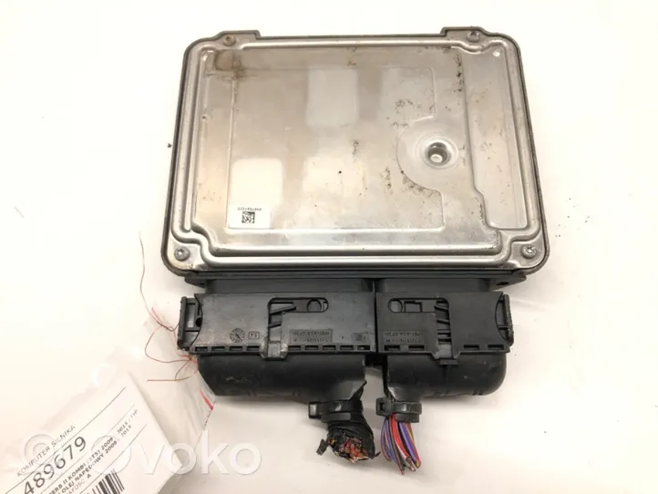 Skoda Superb B6 (3T) Komputer / Sterownik ECU silnika 03L906018RQ