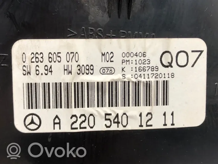 Mercedes-Benz S W220 Tachimetro (quadro strumenti) A2205401211