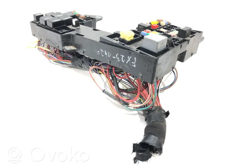 Jaguar XF Fuse box set 8X2T-14A067-CA