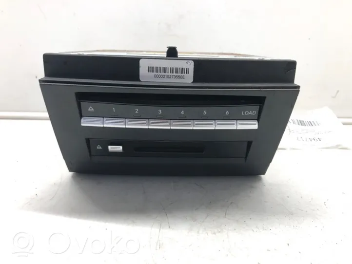 Mercedes-Benz S W221 Radio/CD/DVD/GPS-pääyksikkö A2218709287