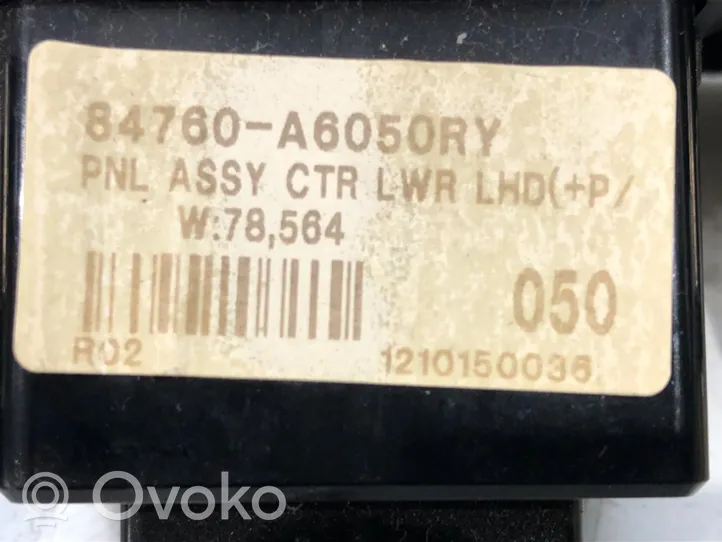 Hyundai i30 Connettore plug in USB 84760-A6050RY