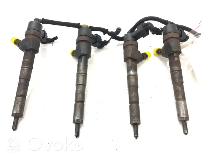 Opel Vectra C Fuel injectors set 0445110159