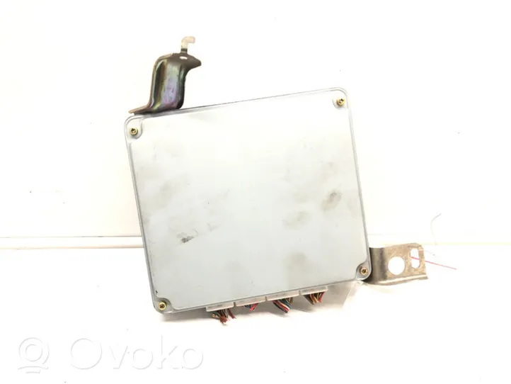 Toyota Corolla E120 E130 Komputer / Sterownik ECU silnika 89661-0F010