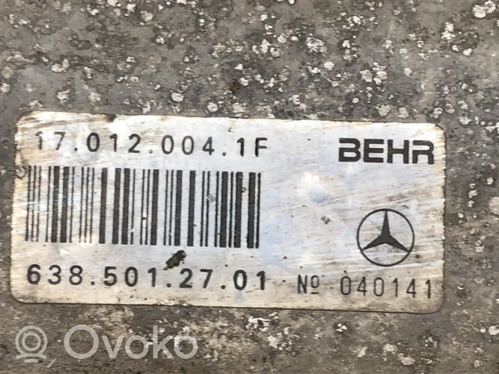 Mercedes-Benz Vito Viano W638 Jäähdyttimen lauhdutin 