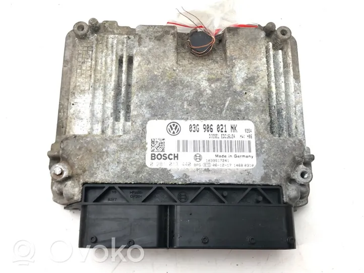 Volkswagen PASSAT B6 Unité de commande, module ECU de moteur 03G906021NK