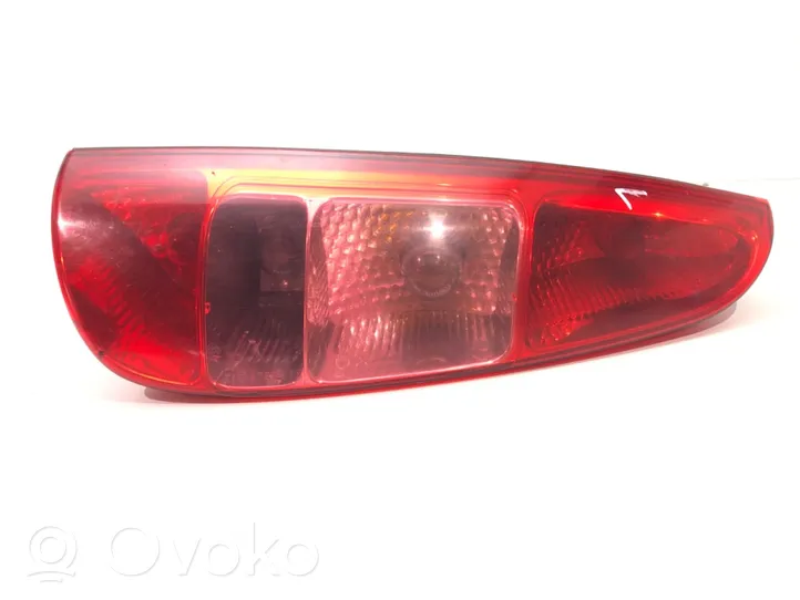 Peugeot 807 Rear/tail lights 