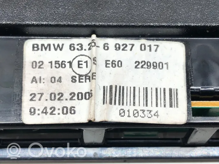 BMW 5 E60 E61 Kolmas/lisäjarruvalo 6927017