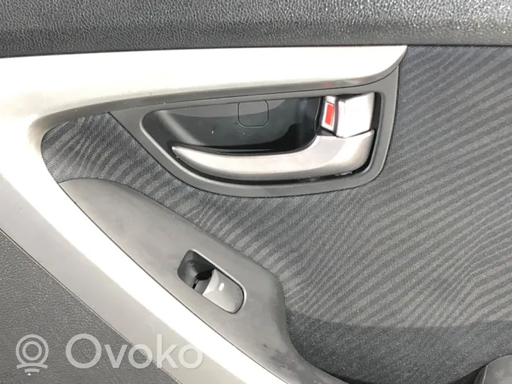 Hyundai Elantra Boczek / Tapicerka drzwi tylnych 