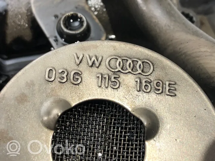 Volkswagen PASSAT CC Oil pump 