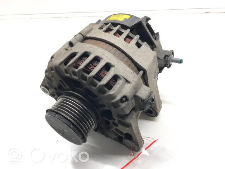 Hyundai i40 Lichtmaschine 37300-2A800