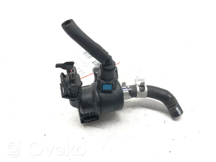 Hyundai i30 Régulateur de pression de carburant 29010-08000