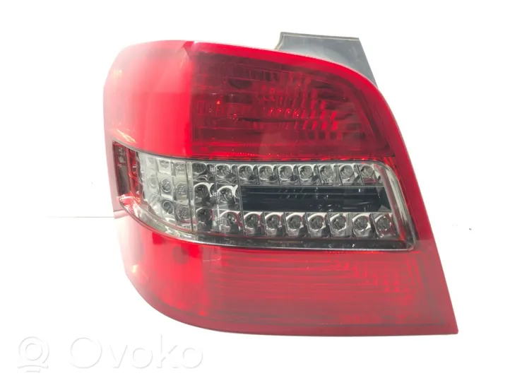 Mercedes-Benz GLK (X204) Luci posteriori 2048202564L