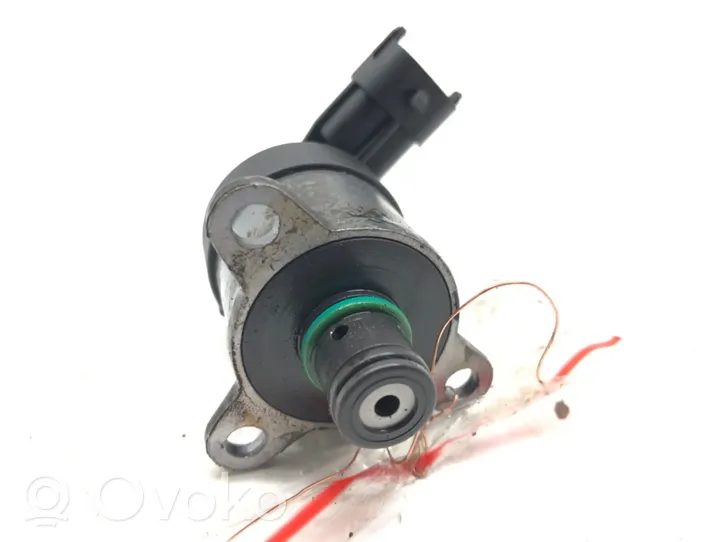 Opel Signum Fuel pressure regulator 0928400651