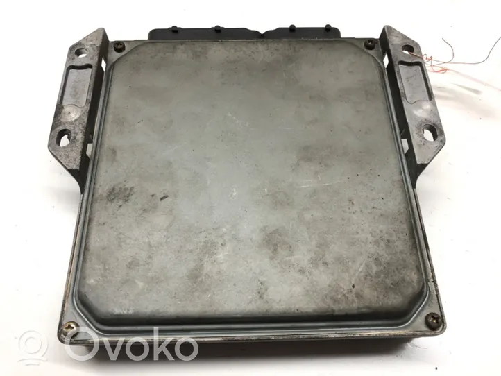 Opel Signum Блок управления двигателем ECU 8973192744