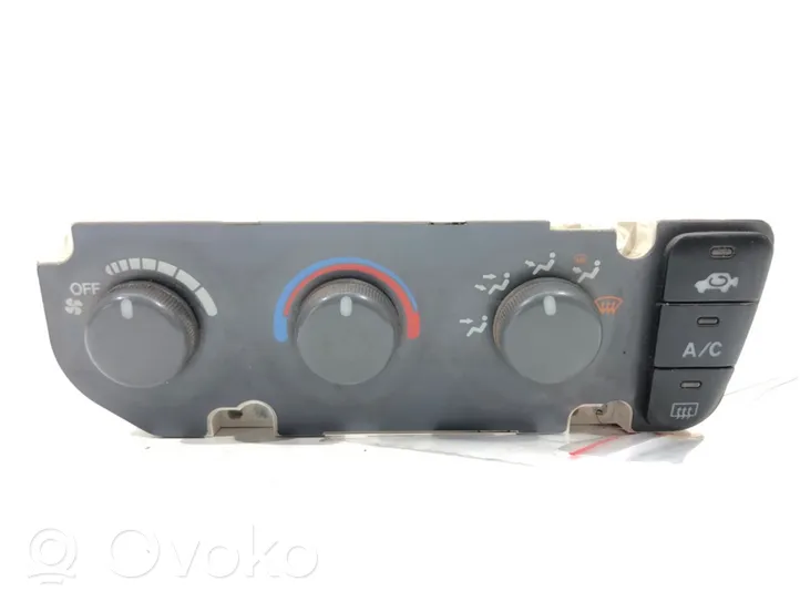 Honda CR-V Przełącznik / Włącznik nawiewu dmuchawy BQ919-399
