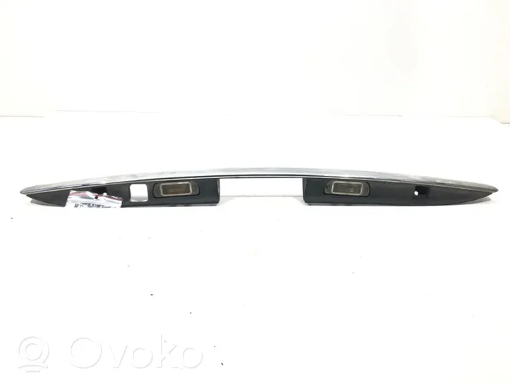 Mercedes-Benz ML W164 Barra luminosa targa del portellone del bagagliaio 1647400893