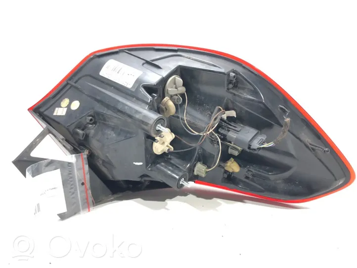 Opel Astra J Luci posteriori 13282243