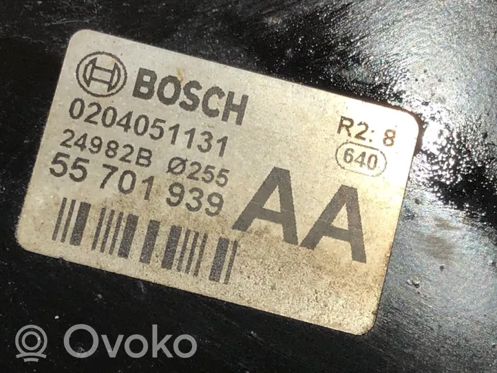 Opel Corsa D Brake booster 55701939