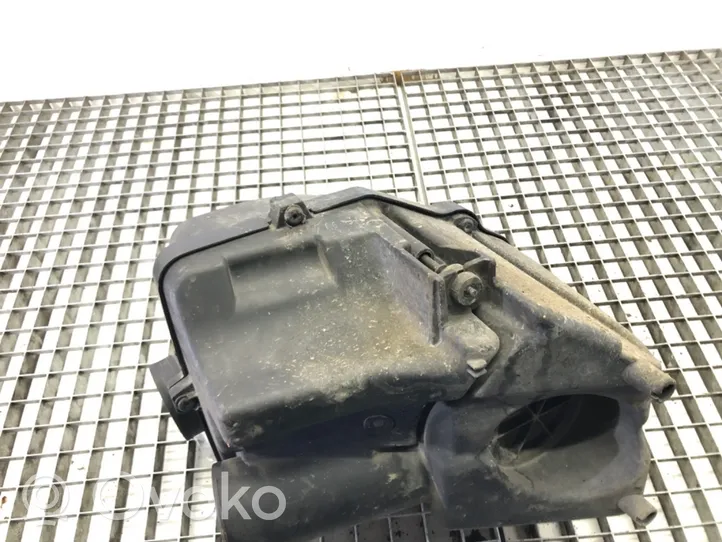 Honda CR-V Boîtier de filtre à air 