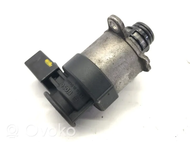 Skoda Rapid (NH) Regolatore di pressione del carburante 0928400768