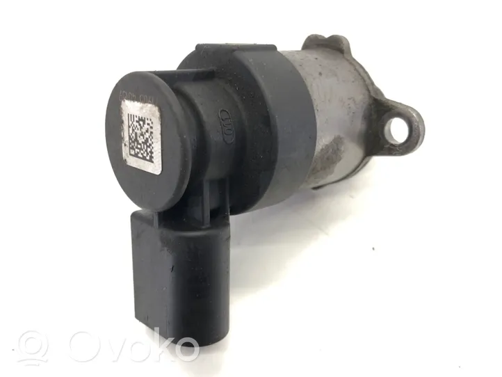 Skoda Rapid (NH) Regolatore di pressione del carburante 0928400768