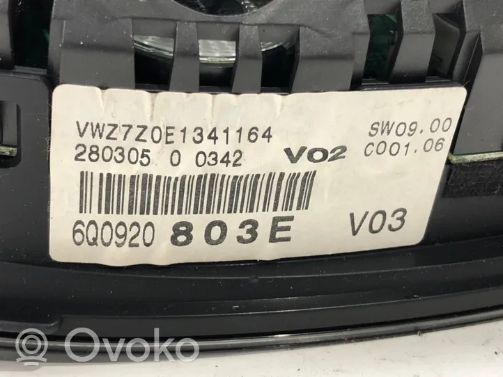 Volkswagen Polo IV 9N3 Tachimetro (quadro strumenti) 6Q0920803E