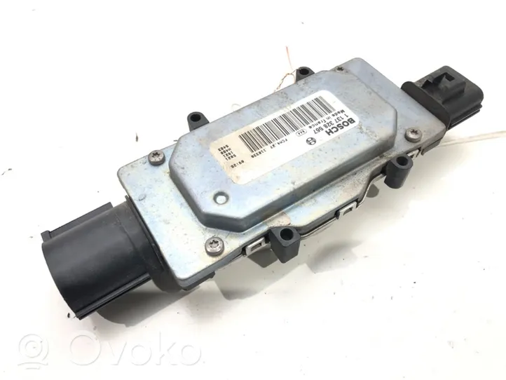 Ford Focus Fan control module 1137328567